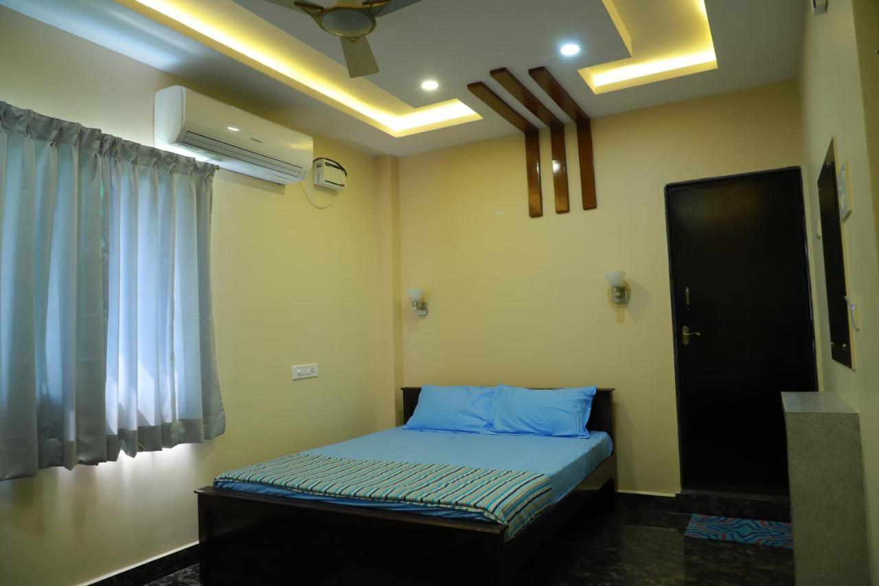 Lsr Hill View Residency Hotel Srikalahasti Exterior photo